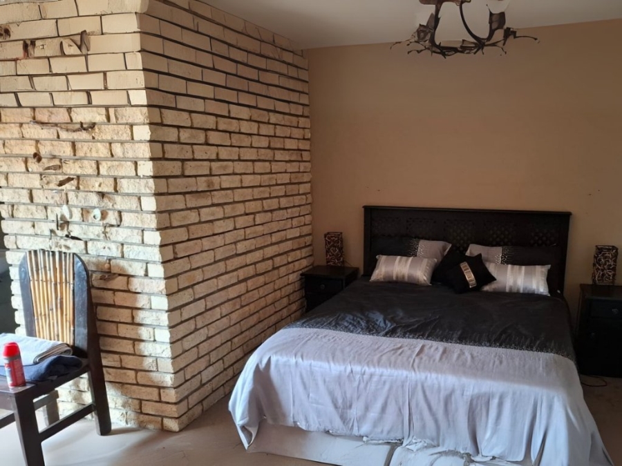 4 Bedroom Property for Sale in Bloemfontein Rural Free State